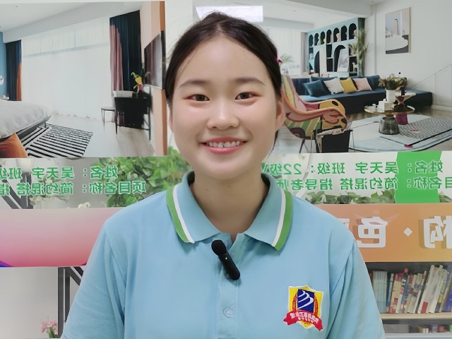 這次我們采訪到一位對未來充滿憧憬和規劃的新生——劉陽同學。她堅定地選擇了互聯網+軌道交通校企共建專業，開啟了一段充滿挑戰與機遇的求學之路。今天，讓我們走進劉陽的世界，了解她背后的故事。當被問到為何選擇武漢新華電腦學校的互聯網+軌道交通校企共建專業時，她的眼中閃爍著光芒。她說：“我一直對軌道