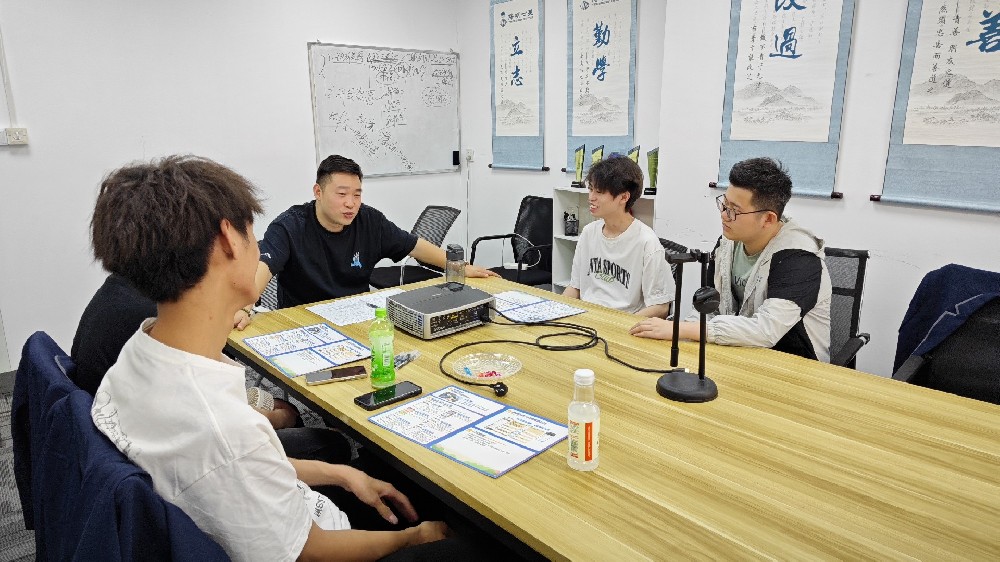 校企攜手，智啟未來——武漢新華學子探訪播樂科技紀實